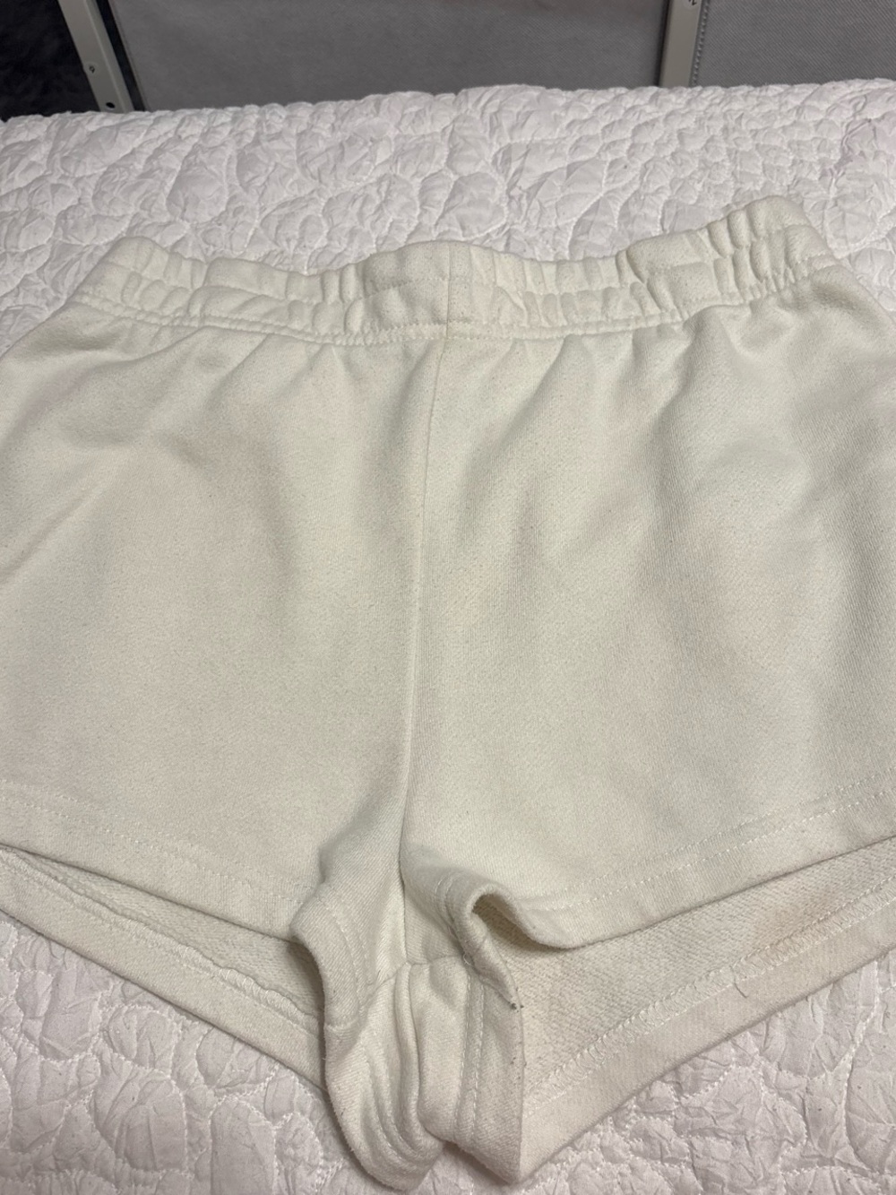 SHEIN Cream Elastic-Waist Athletic Shorts